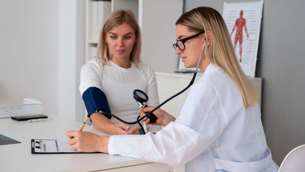 Clínica dental cumbres, clínica unión salud, médico la unión, pediatra la unión, ginecóloga la unión, oftalmólogo la unión, otorrino la unión, cirujano la unión, dermatóloga la unión, psiquiatra la unión