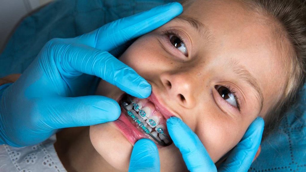 Clínica dental cumbres, clínica unión salud, médico la unión, pediatra la unión, ginecóloga la unión, oftalmólogo la unión, otorrino la unión, cirujano la unión, dermatóloga la unión, psiquiatra la unión